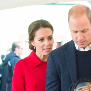Le prince William, duc de Cambridge et Catherine (Kate) Middleton, duchesse de Cambridge, visitent la ville de Whitehorse, lors de leur voyage officiel au Canada, le 28 septembre 2016.  Britain's Prince William and Catherine, Duchess of Cambridge, visit Whitehorse town in Canada. September 28th, 2016.28/09/2016 - Whitehorse