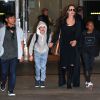 Angelina Jolie arrive avec ses enfants Pax, Shiloh et Zahara à L'aéroport de LAX à Los Angeles. La famille est de retour du Cambodge où ils ont passé 3 mois pour le tournage du film documentaire 'First They Killed My Father’ ('D'abord ils ont tué mon père') réalisé par Angelina Jolie. Le 2 mars 2016