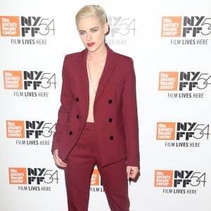 Kristen Stewart dans un look boyish à la première de 'Certain Women' lors du 54e Festival du Film à New York, le 3 octobre 2016
