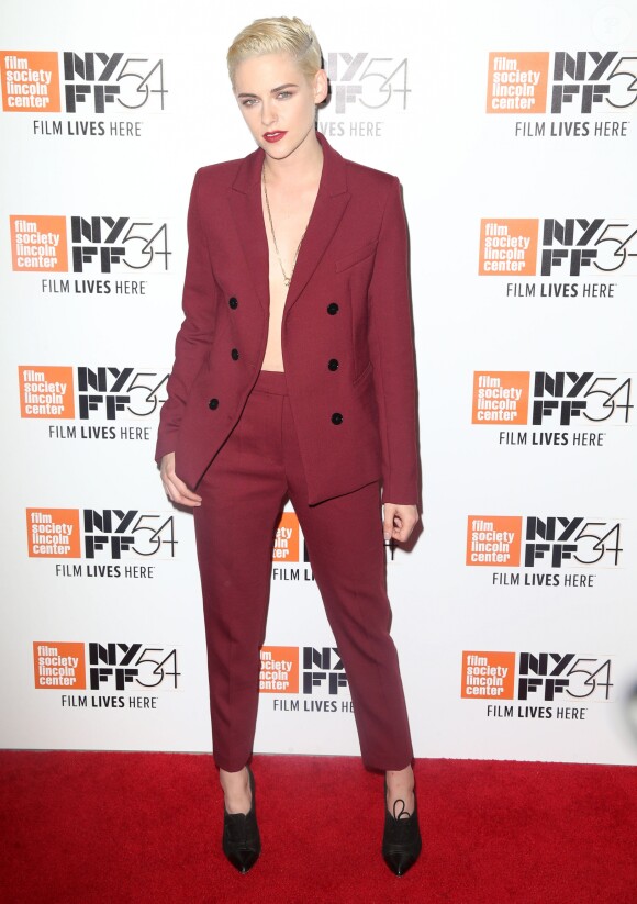 Kristen Stewart dans un look boyish à la première de 'Certain Women' lors du 54e Festival du Film à New York, le 3 octobre 2016