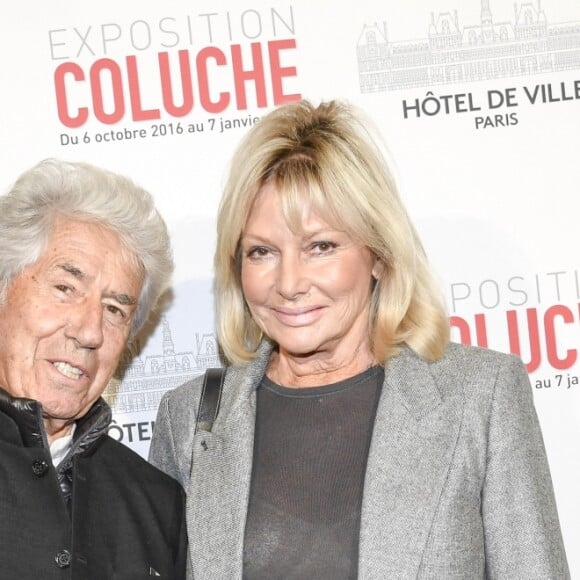 Philippe Gildas et sa femme Maryse - Vernissage presse de l'exposition "Coluche" à l'Hôtel de Ville de Paris le 5 octobre 2016. © Pierre Perusseau/Bestimage