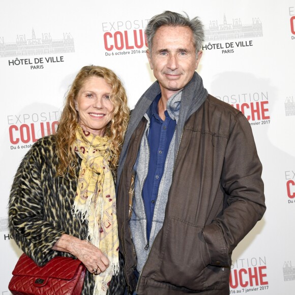 Thierry Lhermitte et sa femme Hélène - Vernissage presse de l'exposition "Coluche" à l'Hôtel de Ville de Paris le 5 octobre 2016. © Pierre Perusseau/Bestimage