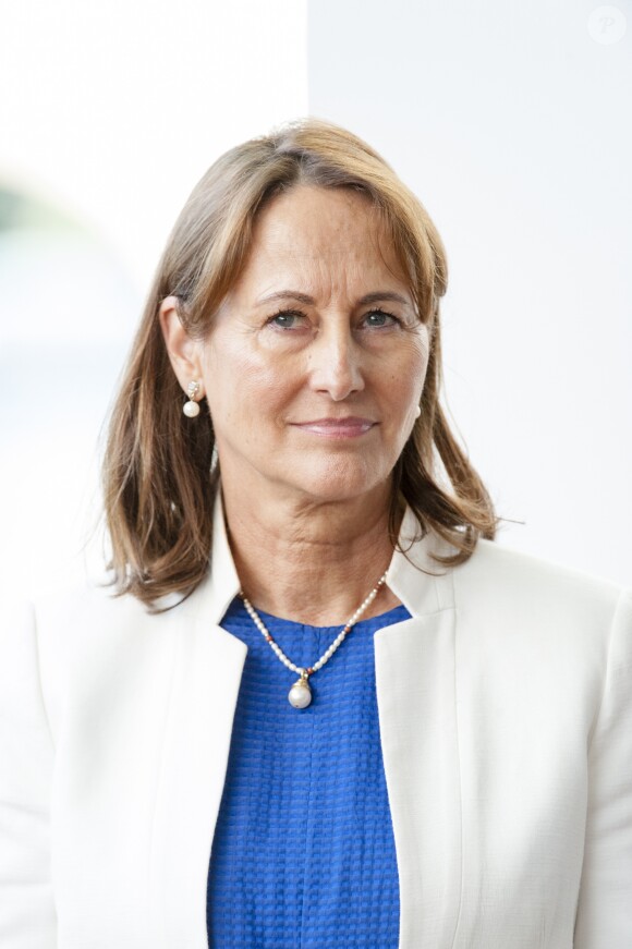 Ségolène Royal, Ministre de l'Environnement, de l'Energie et de la Mer a inauguré l'exposition "Cap sur la COP22". A Paris le 14 septembre 2016. © Pierre Perusseau / Bestimage