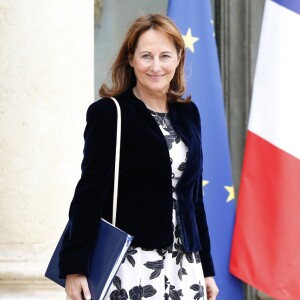 Ségolène Royal sortant du conseil des ministres au palais de l'Elysée à Paris, le 27 juillet 2016. © Alain Guizard/Bestimage