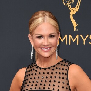 Nancy O'Dell - Emmy awards à Los Angeles le 18 septembre 2016