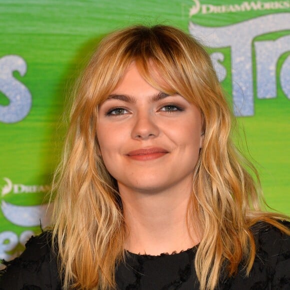 Louane Emera à l'avant-première de "Les Trolls" au cinéma Le Grand Rex à Paris, le 12 octobre 2016. © Guirec-Guignebourg/Bestimage  Celebrities at the premiere of "Les Trolls" held at the Grand Rex cinema in Paris. October 12th, 2016.12/10/2016 - Paris