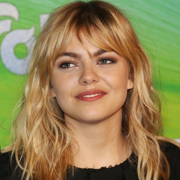 Loune Emera à l'avant-première de "Les Trolls" au cinéma Le Grand Rex à Paris, le 12 octobre 2016. © Guirec-Guignebourg/Bestimage  Celebrities at the premiere of "Les Trolls" held at the Grand Rex cinema in Paris. October 12th, 2016.12/10/2016 - Paris