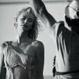 Making of : Charlize Theron, photographiée par Jean-Baptiste Mondino, pour la nouvelle campagne du parfum "J'adore" de Christian Dior, octobre 2016.