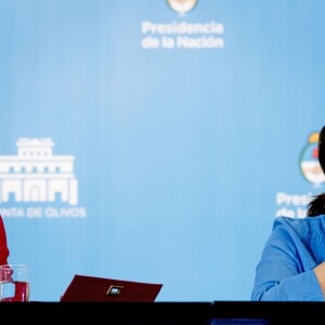 La reine Maxima des Pays-Bas a donné une conférence de presse avec Gabriela Michetti, membre de Proposition républicaine et vice-présidente de la Nation argentine, lors de son voyage officiel en Argentine. Le 12 octobre 2016  Queen Maxima during a press briefing with Gabriela Michetti on October 12, 2016 in Buenos Aires, Argentina. Queen Maxima visits Argentina in her role of special advocate of the Secretary-General of the United Nations for Inclusive Finance for Development12/10/2016 - Buenos Aires