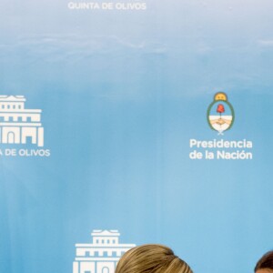 La reine Maxima des Pays-Bas a donné une conférence de presse avec Gabriela Michetti, membre de Proposition républicaine et vice-présidente de la Nation argentine, lors de son voyage officiel en Argentine. Le 12 octobre 2016  Queen Maxima during a press briefing with Gabriela Michetti on October 12, 2016 in Buenos Aires, Argentina. Queen Maxima visits Argentina in her role of special advocate of the Secretary-General of the United Nations for Inclusive Finance for Development12/10/2016 - Buenos Aires