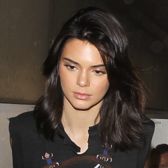 Kendall Jenner se rend au restaurant Catch de Beverly Hills le 13 octobre 2016.