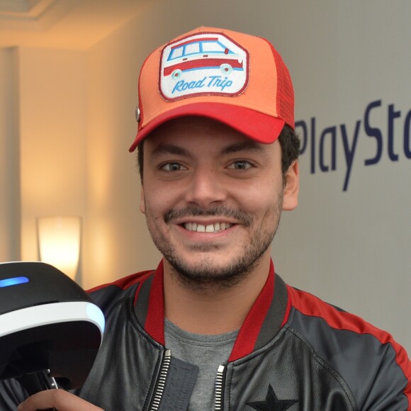 Exclusif - Kev Adams lors de la soirée Experience PlayStation VR à Paris, France, le 13 octobre 2016. 