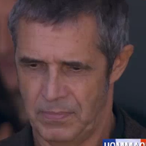 Julien Clerc assiste à la cérémonie en hommage aux victimes des attentats de Nice organisée à Nice le 15 octobre 2016.