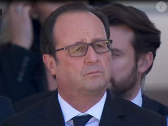 François Hollande assiste à la cérémonie en hommage aux victimes des attentats de Nice organisée à Nice le 15 octobre 2016.