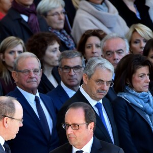 Bernard Cazeneuve, Jean-Jacques Urvoas, Najat Vallaud-Belkacem, Jean-Marc Ayrault, le prince Albert II II de Monaco, François Hollande et Gérard Larcher - François Hollande lors de l'hommage National aux victimes de l'attentat de Nice le 15 octobre 2016. © Bruno Bebert / Bestimage