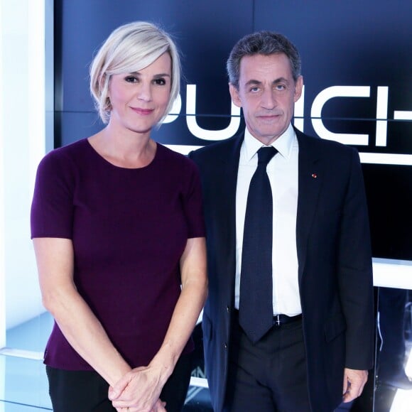 Exclusif - Diffusion du magazine politique "Punchline" présenté par Laurence Ferrari avec Nicolas Sarkozy (président du parti Les Républicains, candidat à la primaire de la droite et du centre) en invité, dans les studios de C8 à Paris, le 16 octobre 2016. Punchline est en direct tous les dimanches à 12h05 sur C8 et produit par C8 / Newstime / Eléphant & Cie. © Dominique Jacovides/Bestimage