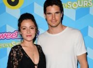Robbie Amell et Italia Ricci ("American Pie"), mariés après huit ans d'idylle