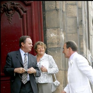 JEAN PIERRE PERNAUT ET SA MERE - MARIAGE DE JEAN PIERRE PERNAUT ET DE NATHALIE MARQUAY A L' EGLISE DES BILLETTES DANS LE 4 EME ARRONDISSEMENT DE PARIS