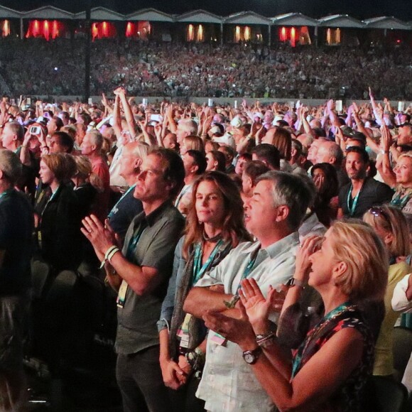 Exclusif - Cindy Crawford et son mari Rande Gerber assistent au concert de Paul McCartney lors du festival Desert Trip à Indio en Californie le 8 octobre 2016.