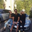 Kylie Jenner a publié une photo d'elle avec sa soeur Kendall et Scott Disick sur Instagram, le 23 octobre 2016