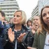 Laurence Ferrari - Rassemblement devant les locaux d'iTÉLÉ à Boulogne-Billancourt au neuvième jour de grève de la société des journalistes. Le 25 octobre 2016.