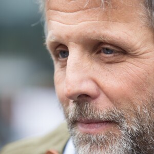 Stéphane Guillon - Rassemblement devant les locaux d'iTÉLÉ à Boulogne-Billancourt au neuvième jour de grève de la société des journalistes. Le 25 octobre 2016.