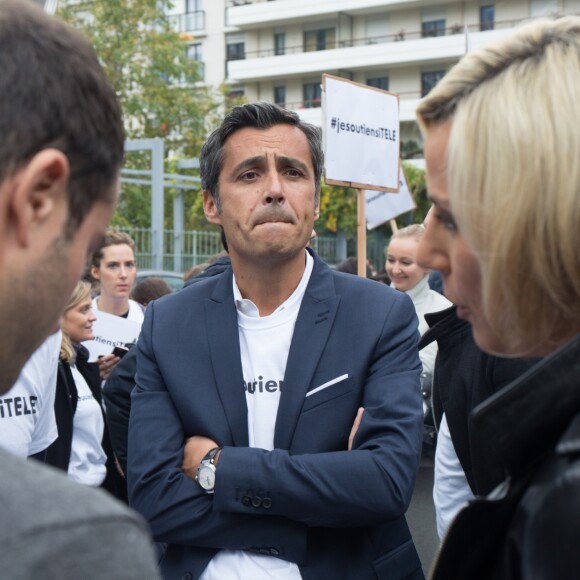 Olivier Galzi - Rassemblement devant les locaux d'iTÉLÉ à Boulogne-Billancourt au neuvième jour de grève de la société des journalistes. Le 25 octobre 2016.