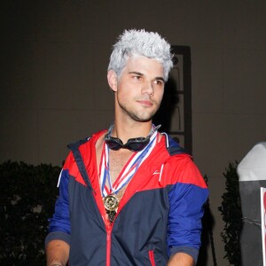 Taylor Lautner à la 6e soirée Trick or Treats Magazine à Los Angeles, le 29 octobre 2016