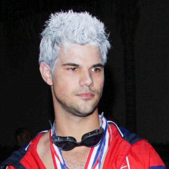 Taylor Lautner à la 6e soirée Trick or Treats Magazine à Los Angeles, le 29 octobre 2016