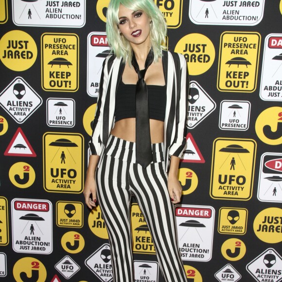 Victoria Justice à la soirée Just Jared à Hyperion à Los Angeles, le 30 octobre 2016 