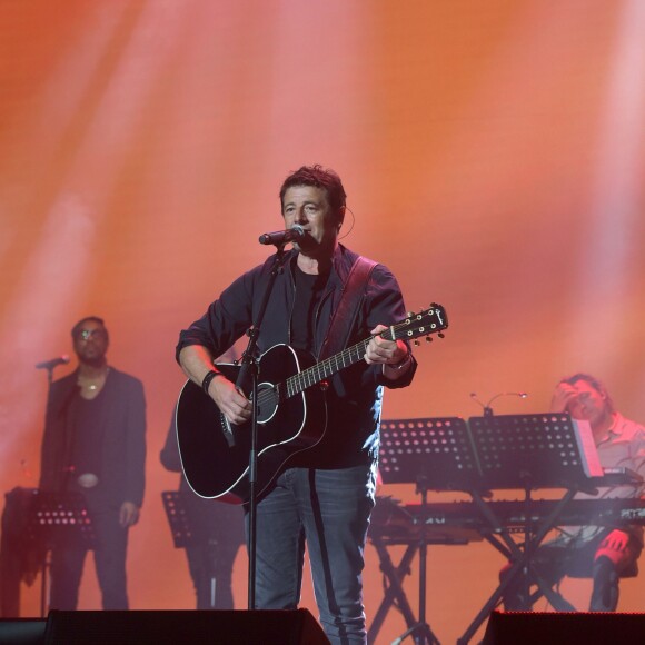 Semi-Exclusif - Patrick Bruel - 5ème édition du concert caritatif "Leurs Voix Pour l'Espoir" à l'Olympia à Paris. Ce concert présenté par Laurie Cholewa est à l'initiative de l'association Arcad au profit de la recherche contre le cancer du pancréas. Le 21 septembre 2016 © Giancarlo Gorassini / Bestimage 21/09/2016 - Paris