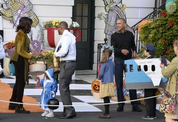 Barack Obama et Michelle font Halloween à la Maison Blanche, le 31 octobre 2016