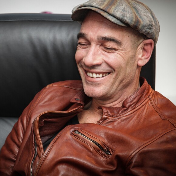 Info - Jean-Marc Barr est papa d'un petit Jude - Jean-Marc Barr - Hommage à Jeremy Irons lors du Festival du film de Beauvais, le 12 avril 2014.