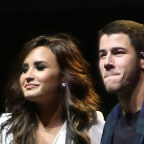 Exclusif - Nick Jonas et Demi Lovato en concert au Rogers Arena à Vancouver le 24 août 2016.