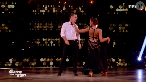 Julien Lepers et Silvia Notargiacomo - "Danse avec les stars 7" sur TF1. Le 10 novembre 2016.