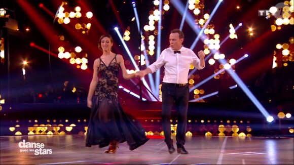 Julien Lepers et Silvia Notargiacomo - "Danse avec les stars 7" sur TF1. Le 10 novembre 2016.