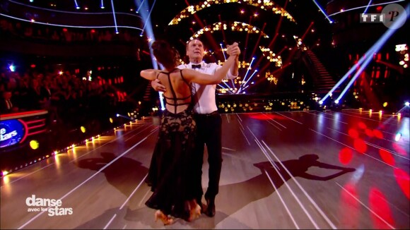 Julien Lepers et Silvia Notargiacomo - "Danse avec les stars 7" sur TF1. Le 10 novembre 2016.