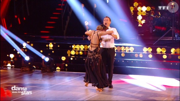 Julien Lepers et Silvia Notargiacomo - "Danse avec les stars 7" sur TF1. Le 10 novembre 2016.