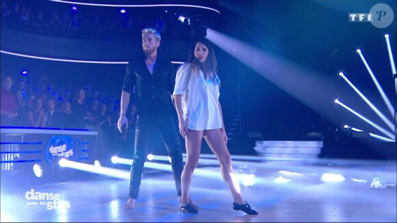 Karine Ferri et Yann-Alrick Mortreuil - "Danse avec les stars 7" sur TF1. Le 10 novembre 2016.