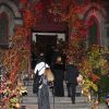 L'église de la Visitation de la bienheureuse Vierge Marie à Brooklyn, New York, accueillait le 29 octobre 2016 le mariage religieux de Julio Mario Santo Domingo, frère de Tatiana Santo Domingo, et de la journaliste argentine Nieves Zuberbühler, sur le thème... d'Halloween.