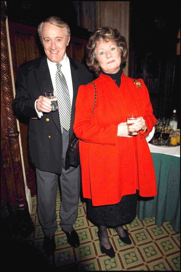 ROBERT VAUGHN ET SA FEMME LINDA STAAB - DINER A LONDRES POUR "THE AMAZING MRS PITCHARD" A LONDRES 20/09/2006