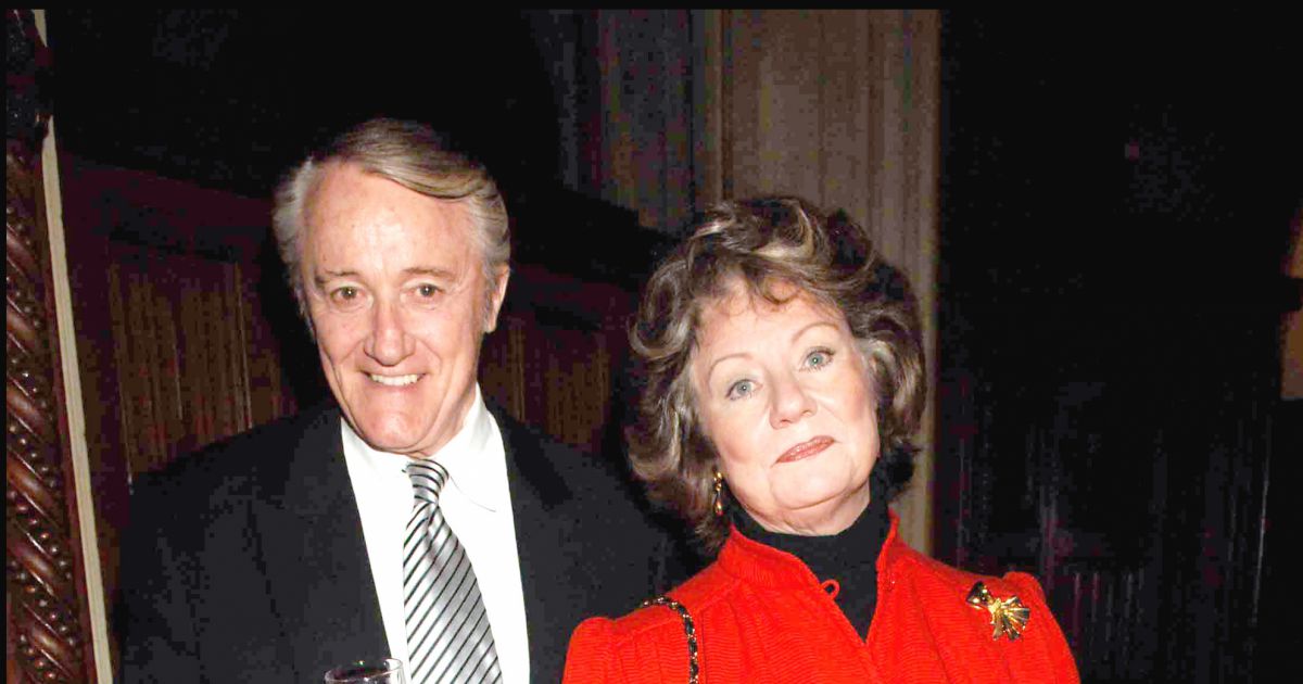 ROBERT VAUGHN ET SA FEMME LINDA STAAB DINER A LONDRES POUR THE ROBERT VAUGHN ET SA FEMME LINDA STAAB DINER A LONDRES POUR THE