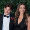 Elizabeth (Liz) Hurley et son fils Damian à la Cérémonie des "Evening Standard Theatre Awards" au théâtre Old Vic à Londres, le 13 novembre 2016.
