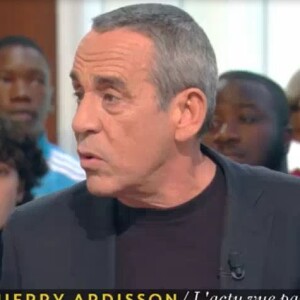Thierry Ardisson parle de Stéphane Guillon dans "La Nouvelle Edition", mardi 15 novembre 2016, sur C8