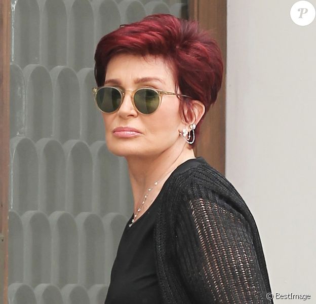 Exclusif - Sharon Osbourne dans les rues à Los Angeles Le 23 Juillet 2016