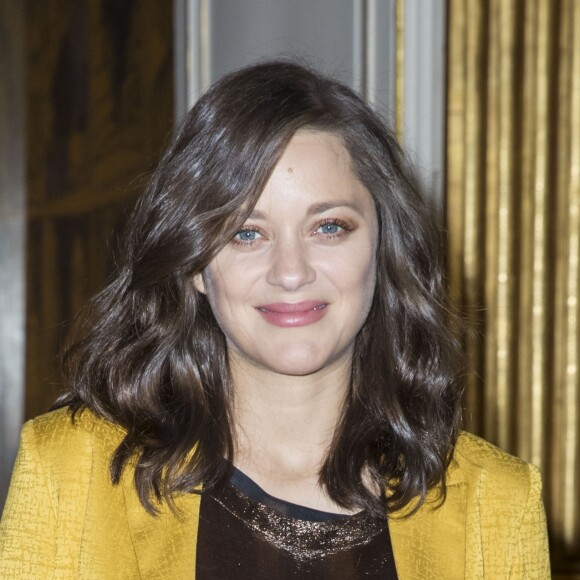 Marion Cotillard (enceinte) - Le réalisateur Robert Zemeckis reçoit les insignes de Commandeur des Arts et des Lettres au ministère de la culture à Paris le 19 novembre 2016. © Olivier Borde / Bestimage