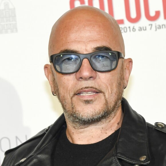 Pascal Obispo - Vernissage presse de l'exposition "Coluche" à l'Hôtel de Ville de Paris le 5 octobre 2016. © Pierre Perusseau