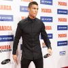 Cristiano Ronaldo reçoit le prix 'Alfredo Di Stefano Award' au Florida Park à Madrid, le 7 novembre 2016.
