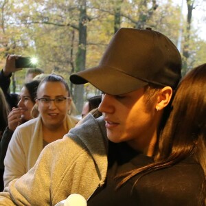 Justin Bieber rencontre des fans avant son concert à Zagreb. Croatie, le 11 novembre 2016