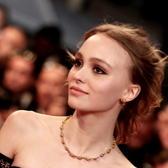 Lily-Rose Depp - Montée des marches du film "I, Daniel Blake" lors du 69e Festival International du Film de Cannes. Le 13 mai 2016. © Borde-Jacovides-Moreau/Bestimage